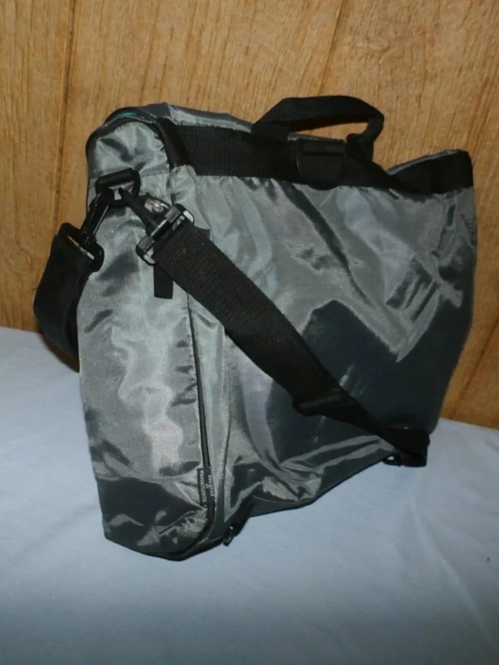 New W/ Tags Gemline  Uptown Convertible Diaper Bag Kit  Backpack Baby Messenger